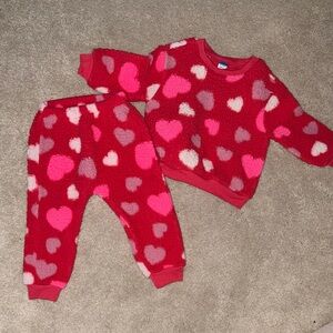 Warm Fleece Red Heart Girls Set 18-24 Mo Valentines